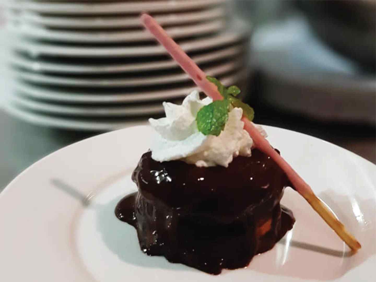 la galigo Dining - chocolate cake