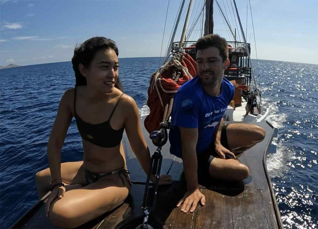 Scuba Diving Liveaboard Checklist: What To Pack For An Unforgettable Adventure 5 chill on boat compressed