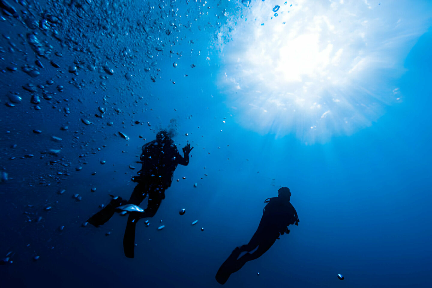 How Ocean Pollution Affects Humans - La Galigo Liveaboard