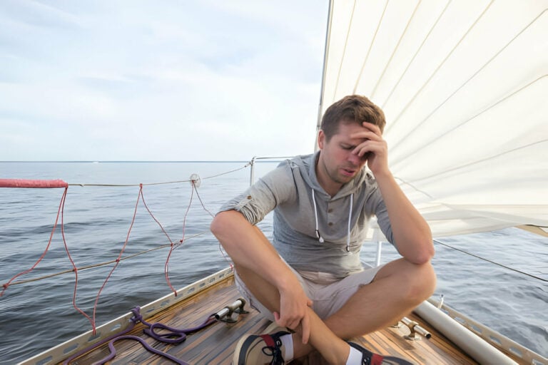 How i Do Prevent Seasickness When Diving on a Liveaboard - La Galigo Liveaboard