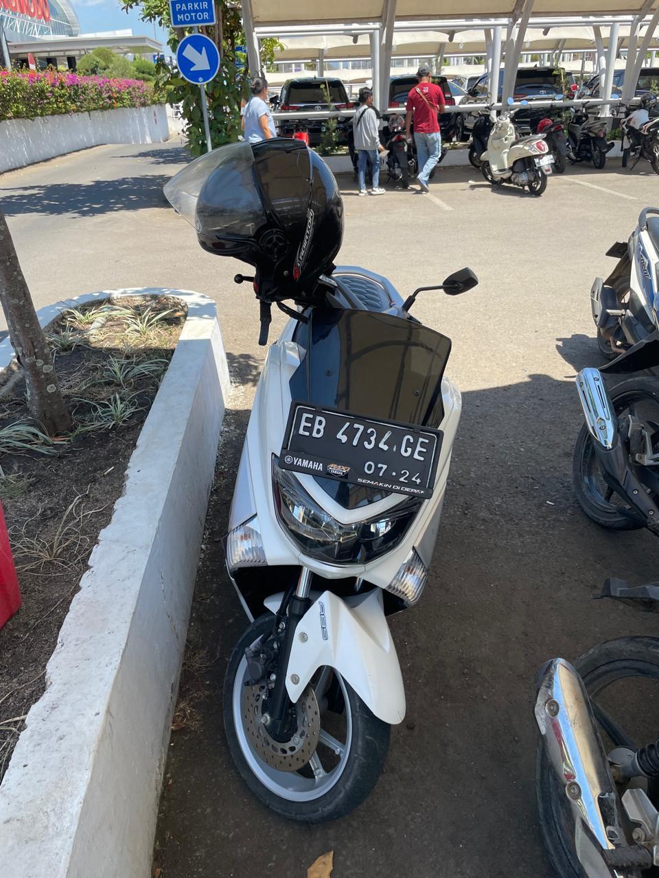 rent a scooter in labuan bajo