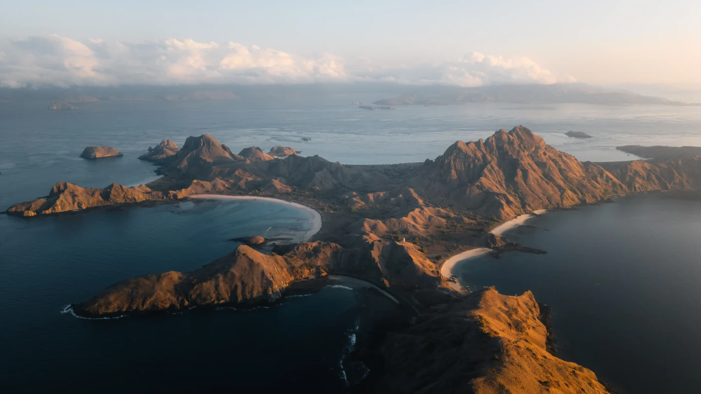 Ultimate Guide to Exploring Komodo Island 5 Padar Island top view